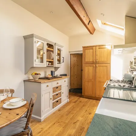 No 3, In Staveley Holiday home *